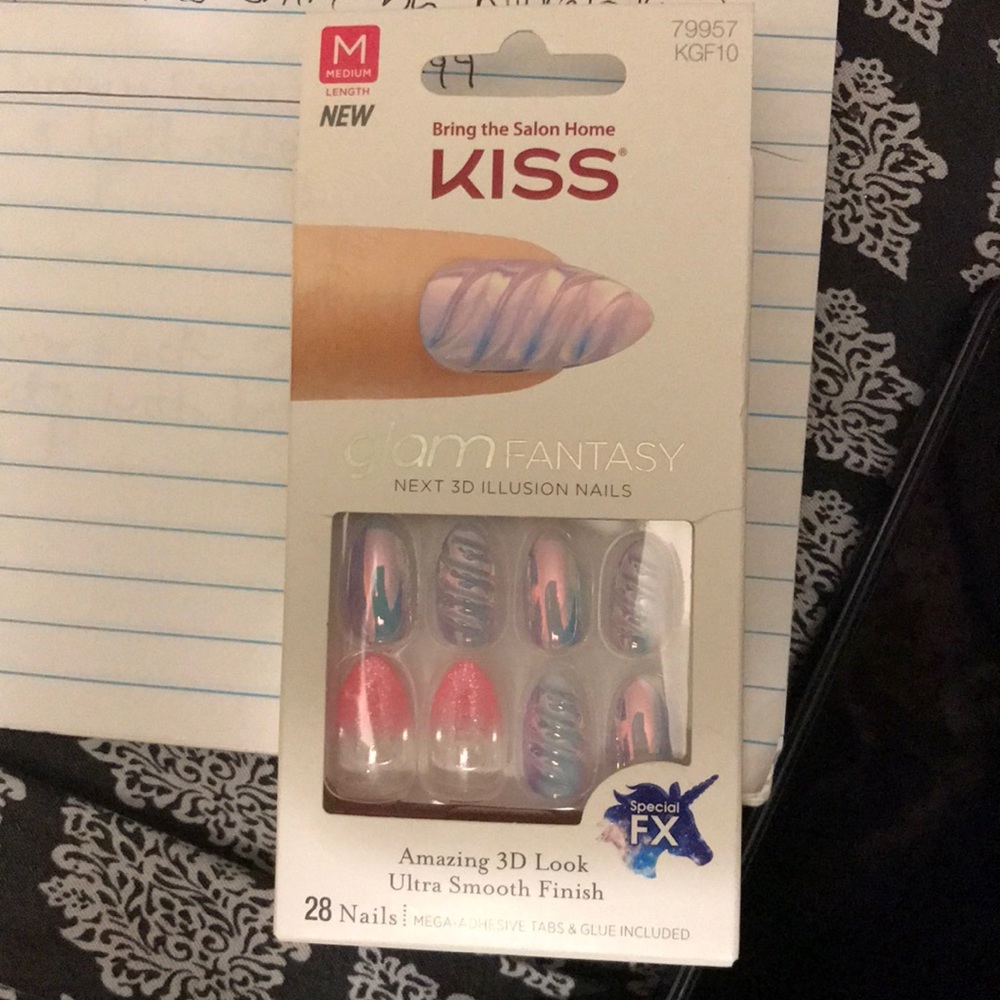 🔥🔥🔥. 2/$13. 🔥🔥🔥 Unicorn Kiss Glam Fantasy Nails